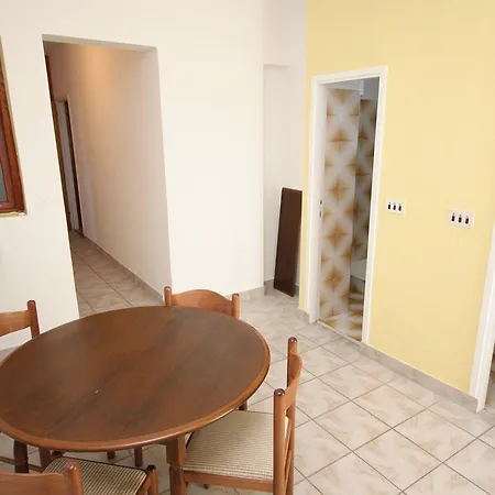 Appartement Jezera 5063b *